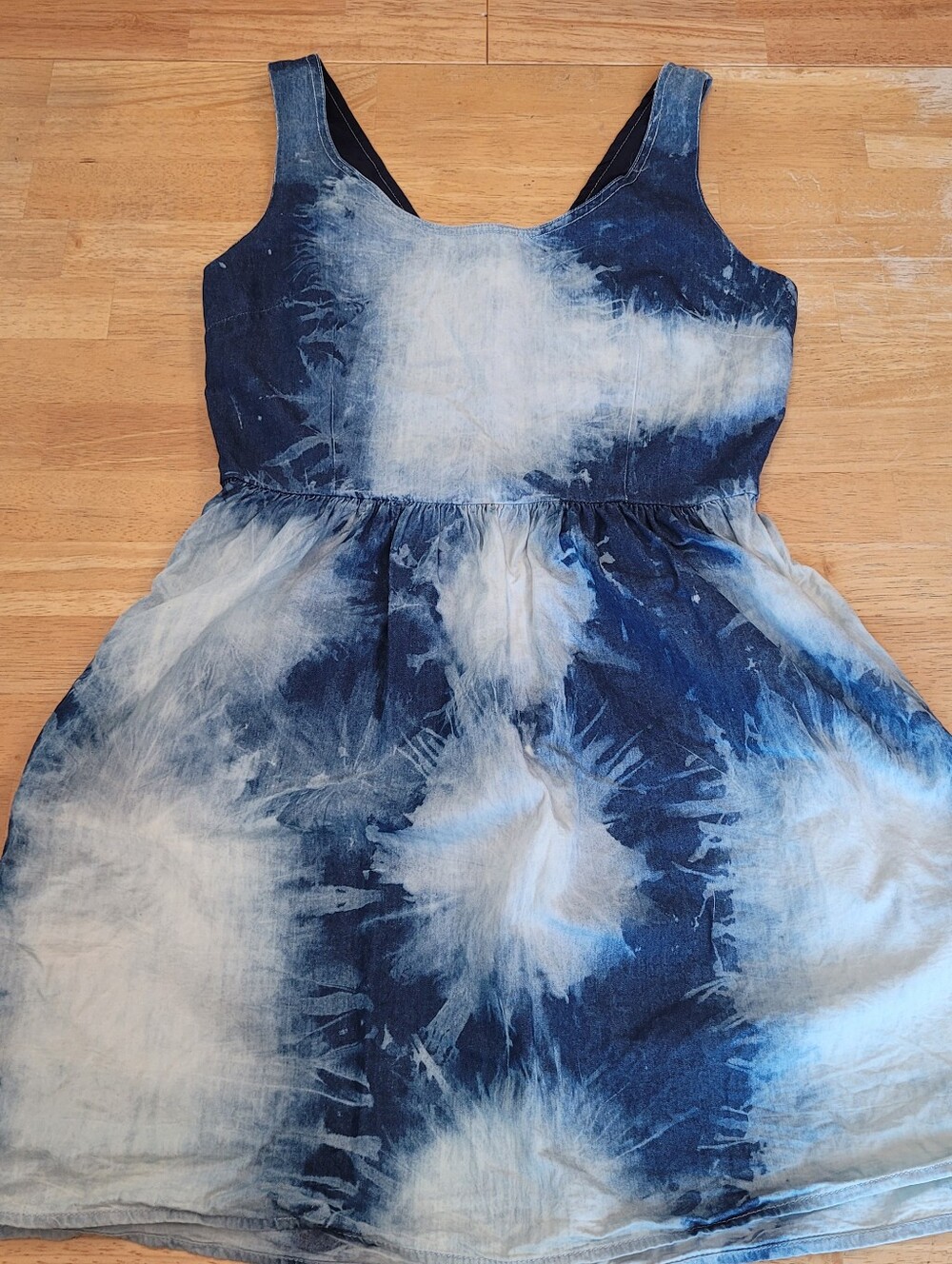 American Eagle Denim Tank Skater Dress Distressed Acid Wash Pockets Women's 6